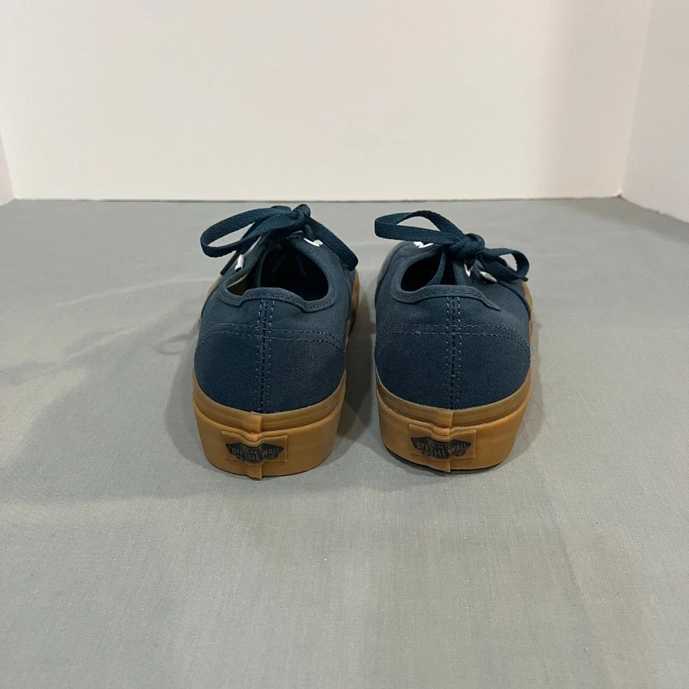 Vans Authentic Sneakers Womens 7 Mens 5.5 Navy Blue Gum Sole Low Top Skate Shoes - Picture 4 of 7